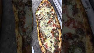 Canı çıtır çıtır karışık pide çekenler burada mı?  #ankarayemek #döner #pide #iskender #lezzet