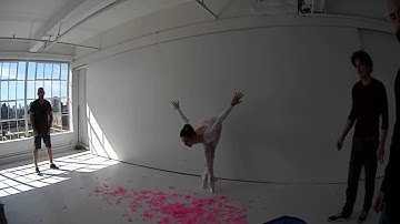 Using the RE camera to take slow-motion video