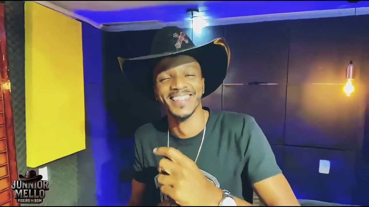 Soca pilão/chora Carolina Junnior Mello 