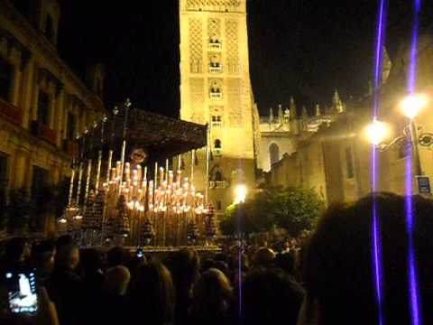 Pontificia Real y Primitiva Archicofradía de Nazarenos del Santísimo Cristo de la Coronación de Espinas, Nuestro Padre Jesús con la Cruz al Hombro, Nuestra Señora del Valle y Santa Mujer Verónica