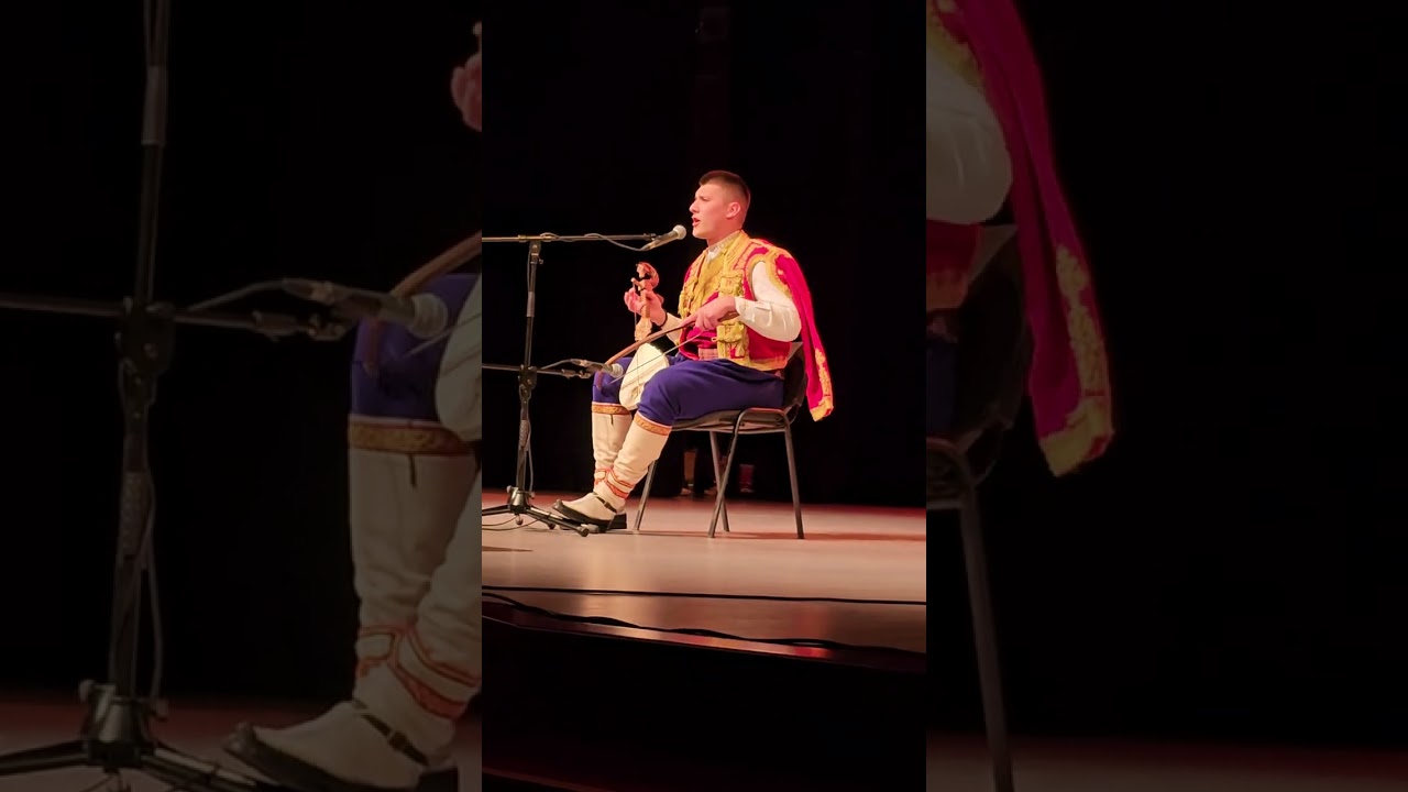 Освета Анђелије Војводић    народни гуслар                            Максим Војводић