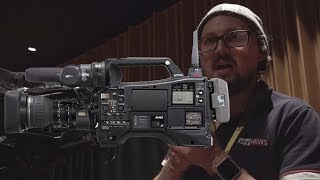 News Cameraman Explains His Camera Rig