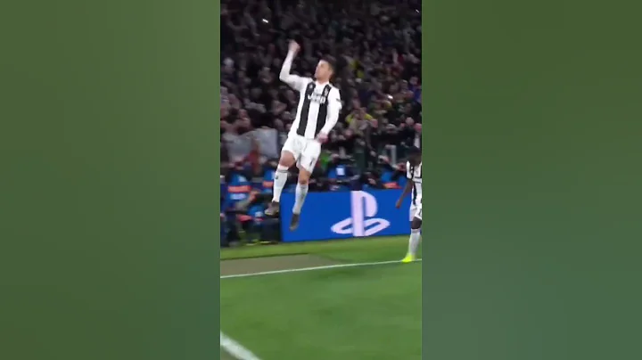 Cristiano Ronaldo wishes you a Merry Christmas