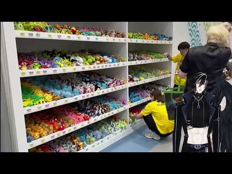 Demon Vtuber Reacts to Pokemon sent me to Japan!