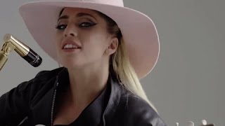 Video thumbnail of "Lady Gaga - A-YO (Video) - Sub Español"