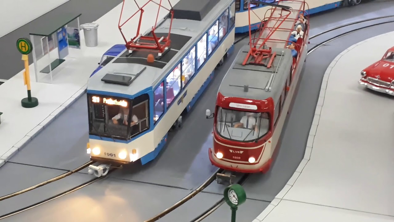 Straßenbahn betrieb bei einen Modellbahnhändler