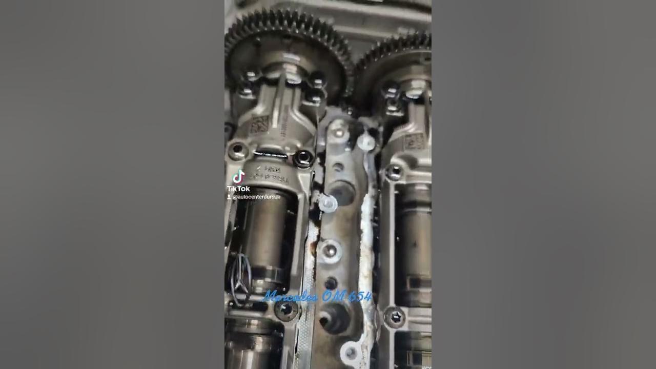Mercedes OM 654 Nockenwellen , Schlepphebeln. - YouTube