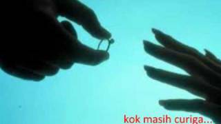 Video thumbnail of "Jangan Dibibir Saja by Iga Mawarni feat Peter F Gontha"