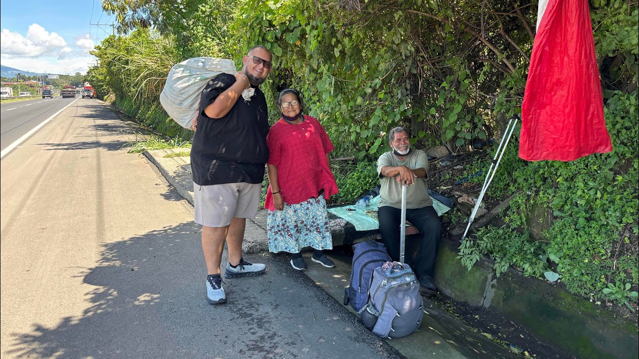 Abuelitos en la calle nos dejan esta lección