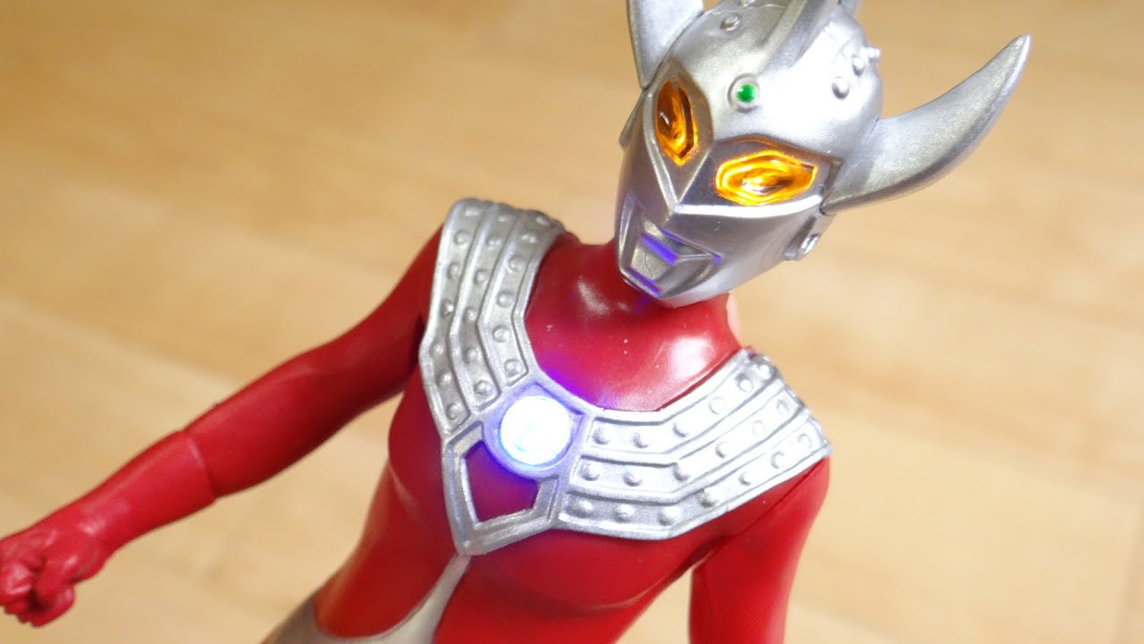 光の超戦士 ウルトラマンタロウ レビュー ウルトラマンギンガ ライブサイン付 Dxギンガスパークでリード可能 Youtube