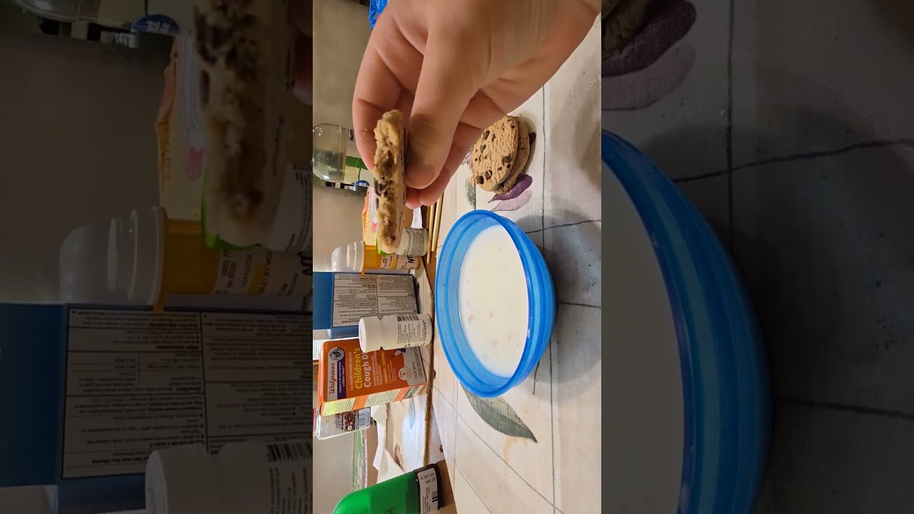 How To Eat Milk And Cookies Numnum Howtoeatmilkandcookies