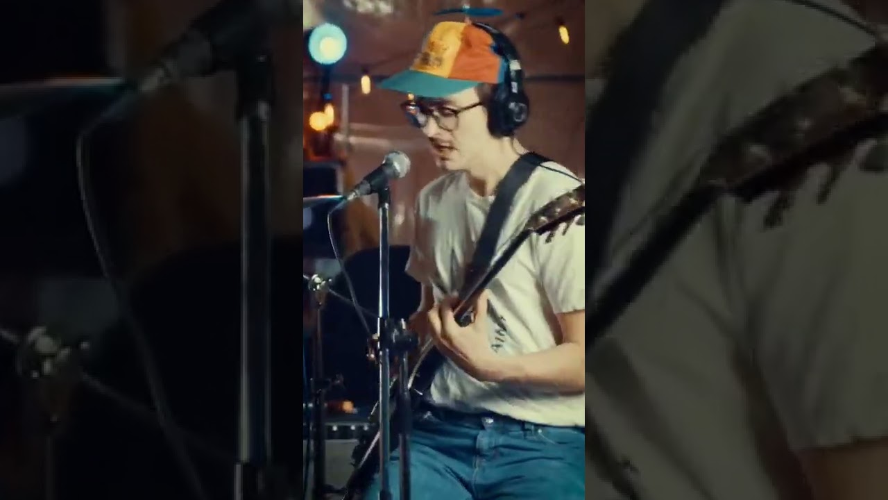 if the white stripes wrote iron man by black sabbath in a flaming hot air balloon 