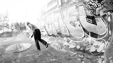 PERMAFROST CORPSE EATING HRAESVELGR SKULL SKATES COMMERCIAL