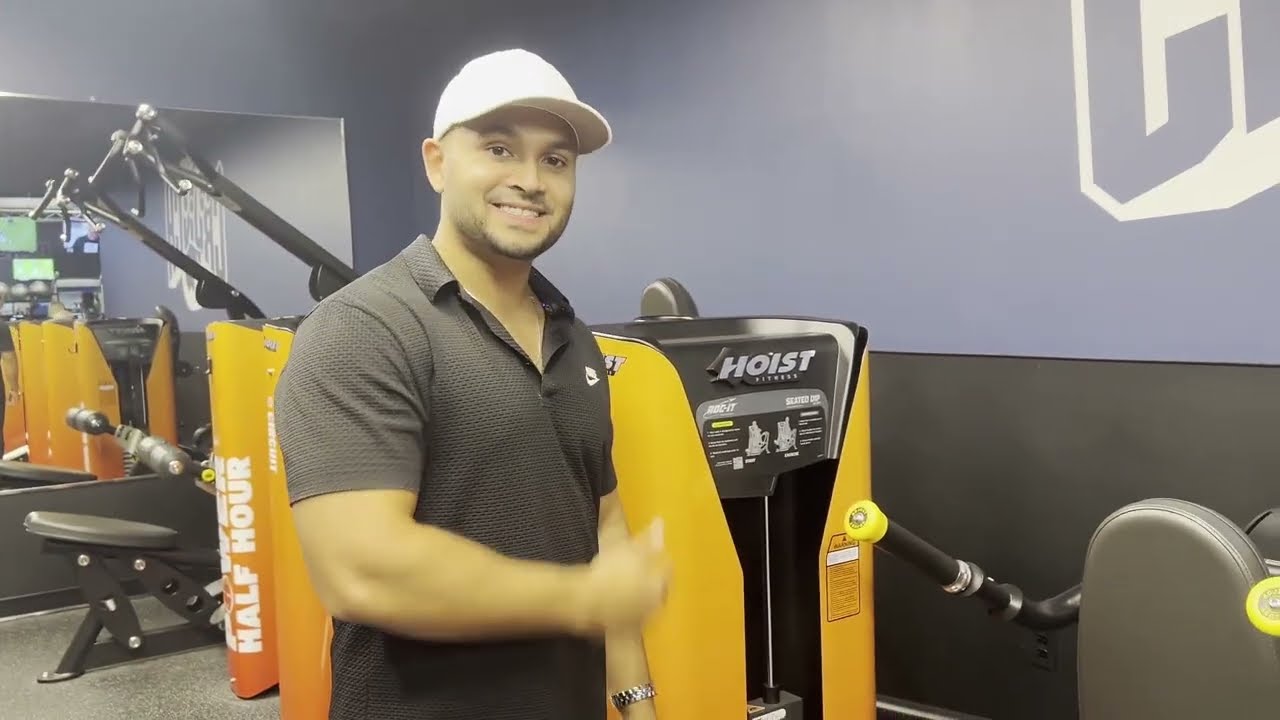how to use the Hoist seated dip machine