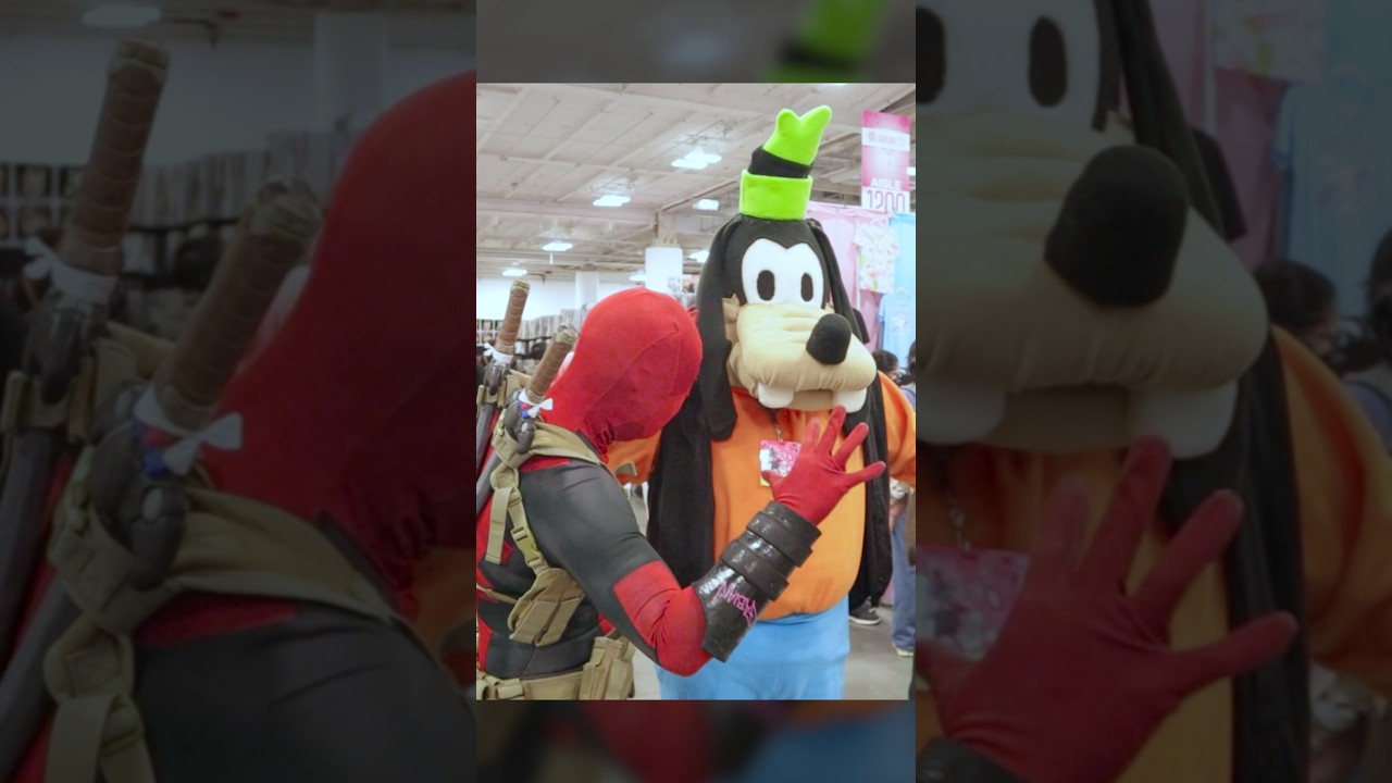 Just two Disney characters hanging out 👀 #deadpool #goofy #cosplay