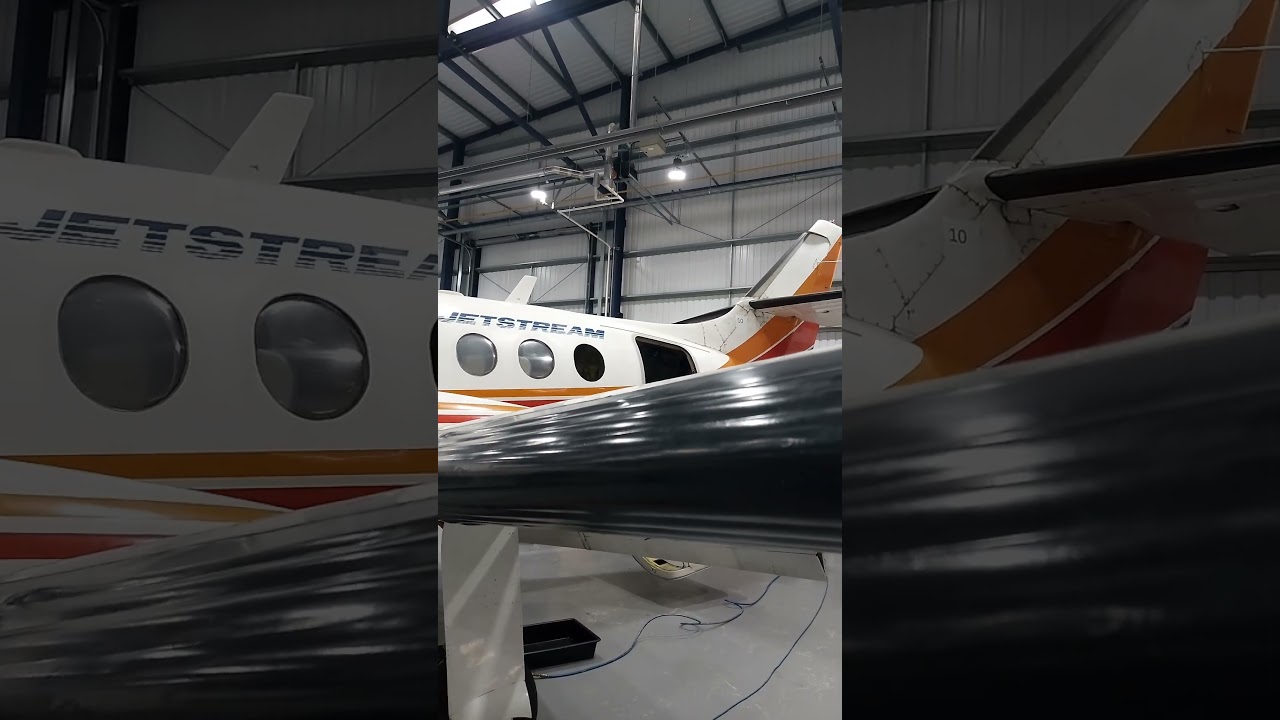 Jetstream de icing system activation