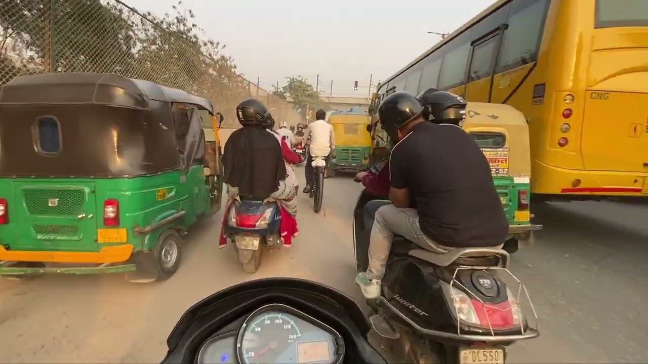 Delhi moto vlog street food vendors visit ❤️ ￼