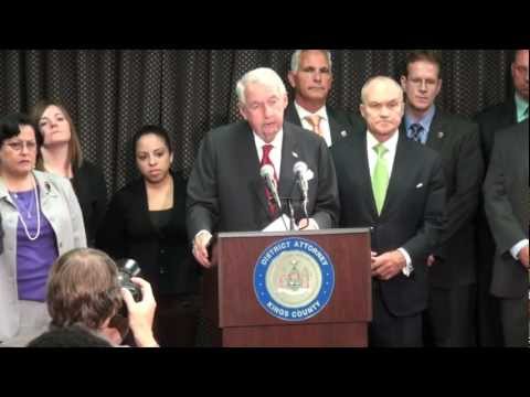 DA Hynes and NYPD Commissioner Kelly Announce Takedown of East NY Street Gang