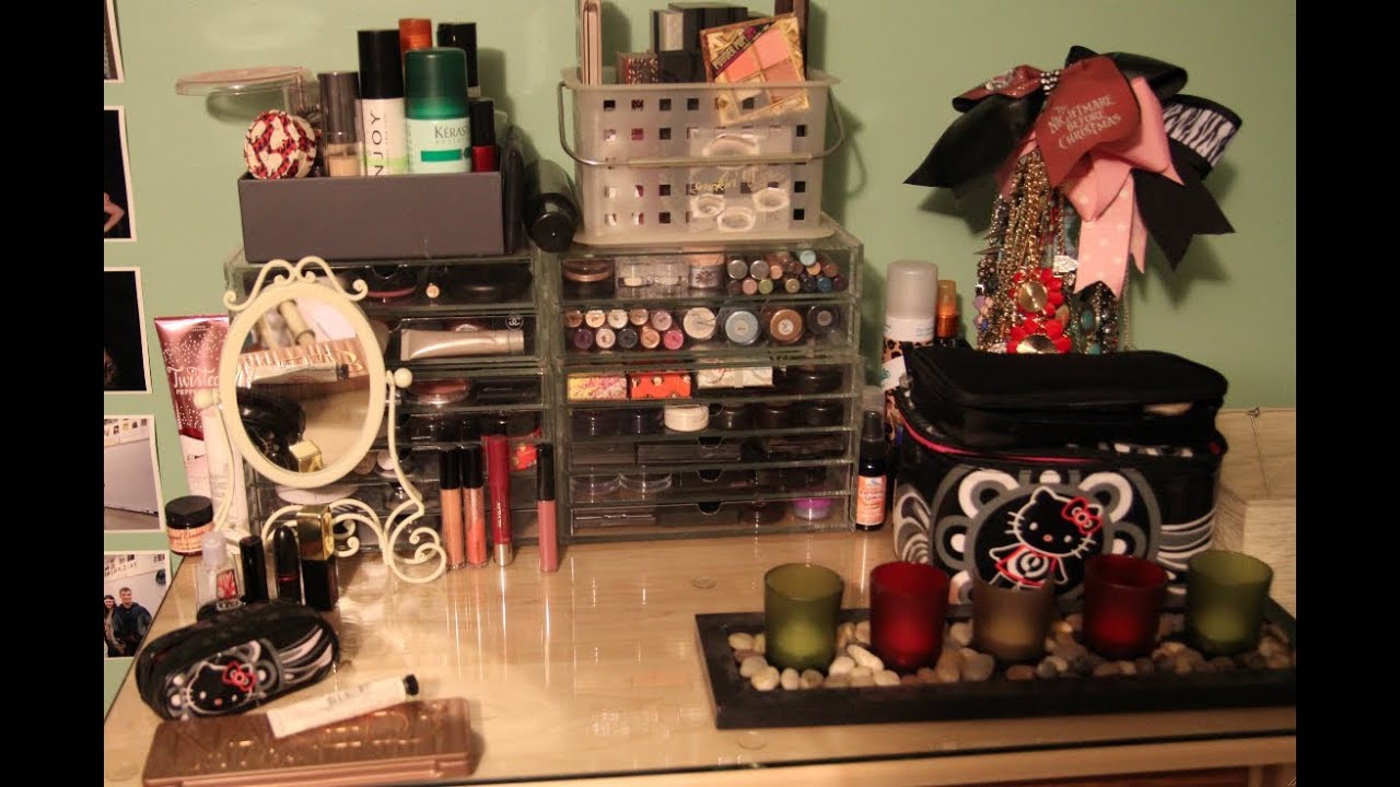 Updated Makeup Collection and Storage 2014 | MakeupThatSmiles