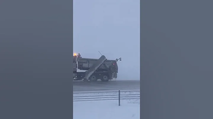 Massive pileup of jackknifed semis during snowstorm
