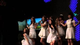 120929 Apink Live in Malaysia Mollayo ( I Don't Know)