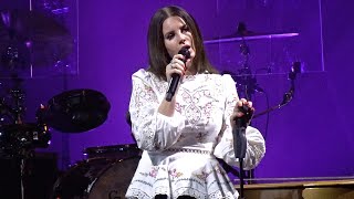 Lana Del Rey covers Joni Mitchell's "For Free," live at the Greek Theatre, Oct. 6, 2019 (4K) chords