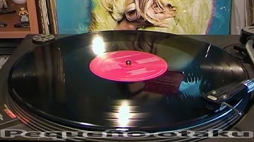 (01/11) MEGHAN TRAINOR "THE BEST PART (INTERLUDE)" (2015).