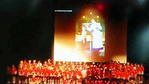 Antonia Saunders singing solo