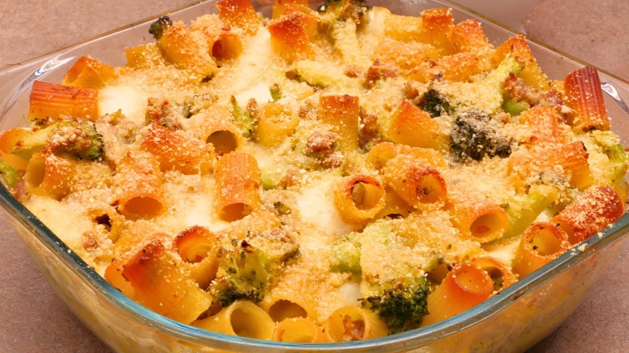 PASTA BROCCOLI E SALSICCIA AL FORNO SENZA BESCIAMELLA