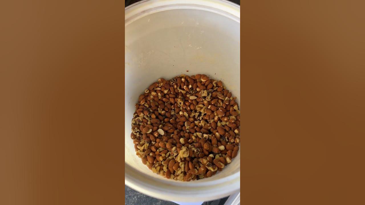 ARE ALMONDS BETTER THAN PEANUTS FOR RACING PIGEONS kabootar pigeon 