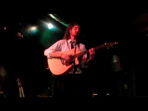 The Digger - Alexander McCowan (live 17-06-10)