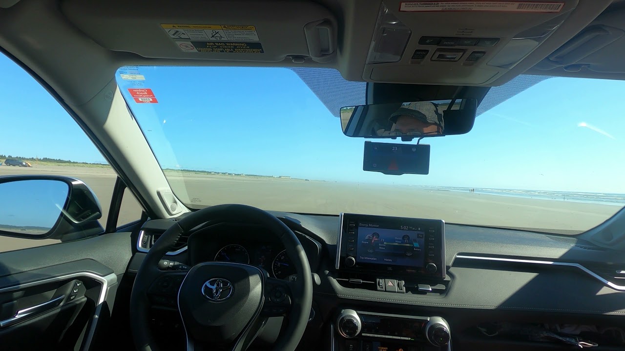 Comma2 with OpenPilot Beach Driving  Laneless navigating