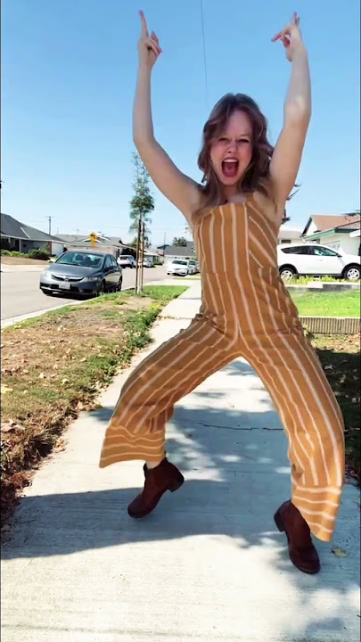 “I’m So Excited” the Pointer Sisters Dance