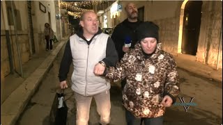 Felice Di Vedere La Sorella, Lello Non La Smette Di Parlare. Angela Sei Una Furia Devi Calmarti