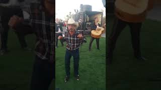 Download Lord Carnita Asada Cantando Con Mariachis Video MP3 Lord Carnita Asada Cantando Con Mariachis