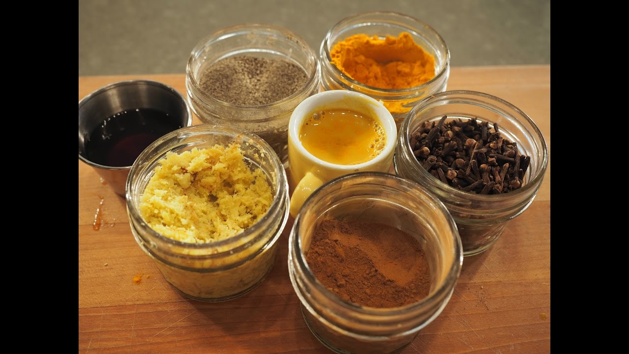 Golden Milk Turmeric Drink | Winter Immunity Drink | Vaidya Priyanka | AUMcuisine