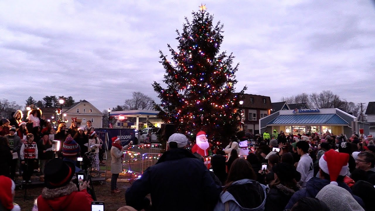 2024 Holiday Stroll and Tree Lighting