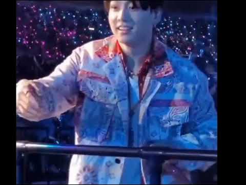 After watching this video I wanna be a rose🌹/ Jungkook🐰