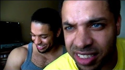 TMW: Tricep Kickbacks Are For Girls @hodgetwins