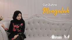 CUT ZUHRA - MENGALAH (Official Music Video)  - Durasi: 5.02. 