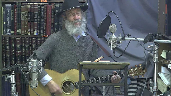 BS"D Rav Chaim Dovid singing "Sheh Yiboneh Bais Ha...