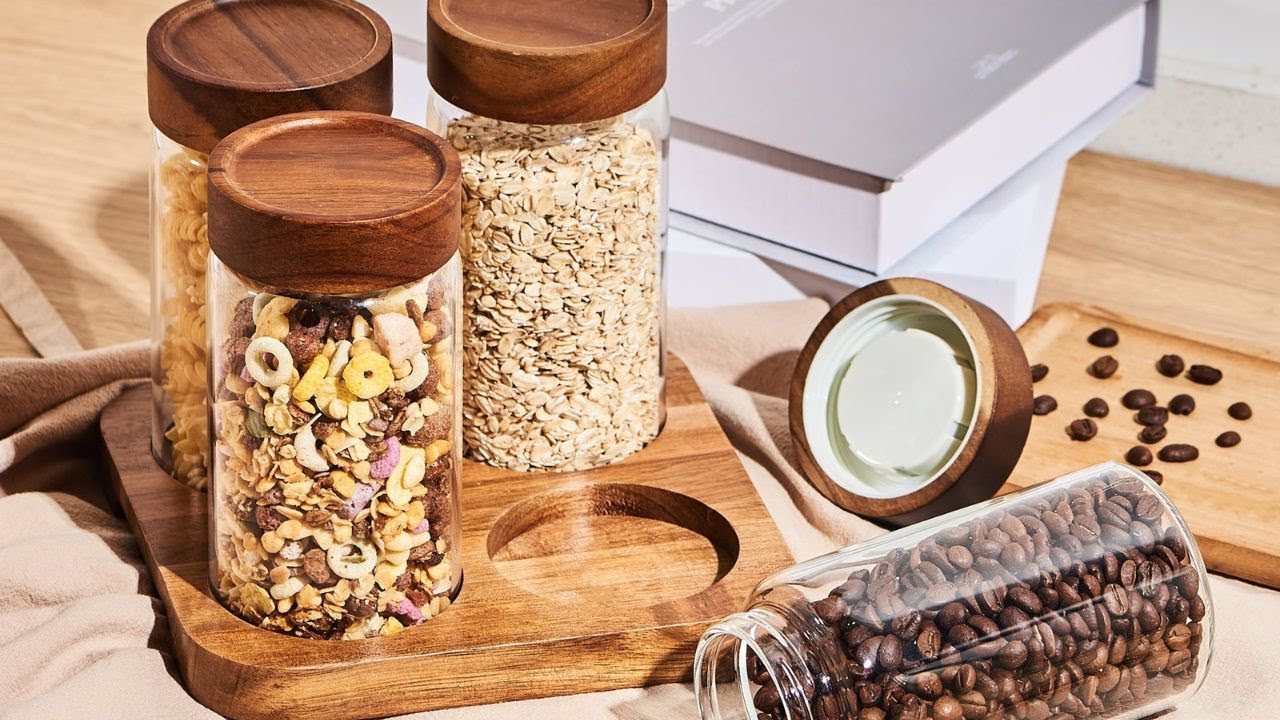 Eden Willow Set of 4 Glass Jars with Acacia Lid and Acacia Tray