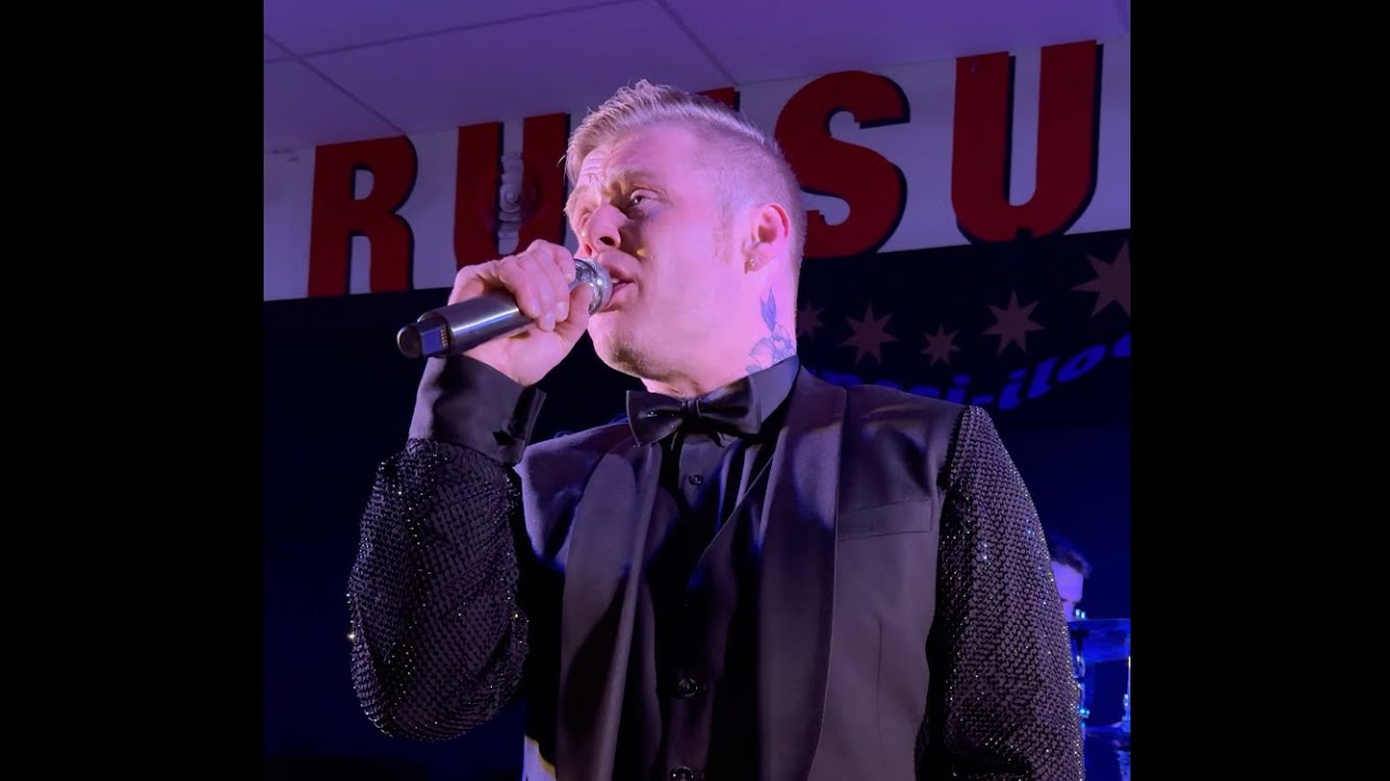 Aki Samuli - Kun paljon antaa