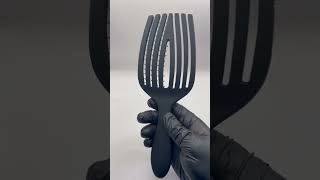 Escova Raquete Polvo Vazada Desembaraça Cabelo Profissional Preta Extra Grande