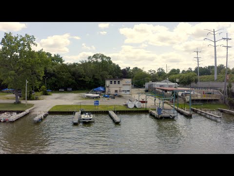 104 N River Rd, Fox River Grove, IL home video tour