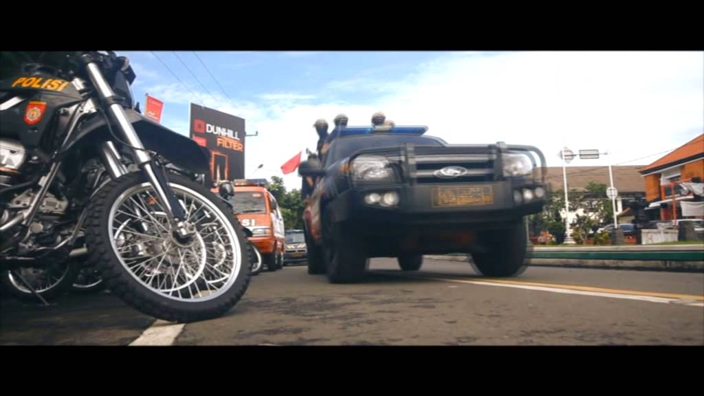 SIMULASI PENANGANAN TEROR BOM OLEH POLRES TABANAN