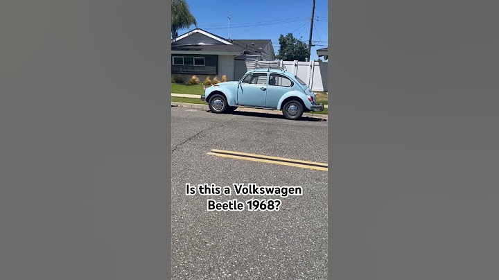 Tình cờ tôi thấy chiếc xe này. Ko biết nó có phải là xe Volkswagen Beetle 1968? #shorts #volkswagen
