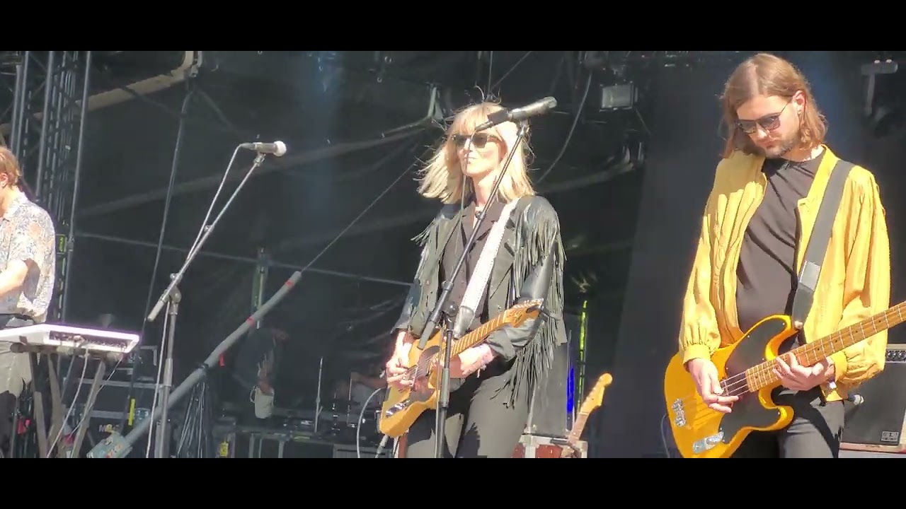 Hilma NikolaisenLoaded FestivalOslo 10.06.2022 YouTube