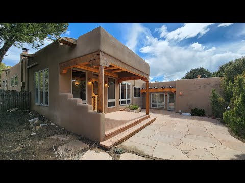 1201 Arroyo Piedra, Santa Fe, NM home video tour