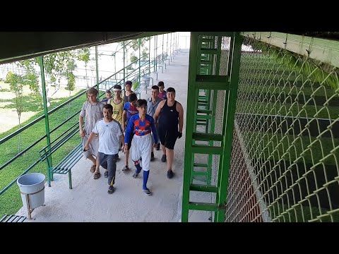 فلم كردي قصير لأول مرا ميسي في كوباني فريق تجو يلعب مع فريق باز تعليق كردي